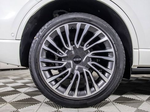 Used 2020 Lincoln Corsair Reserve w/ Equipment Group 202A AWD/4WD image 43