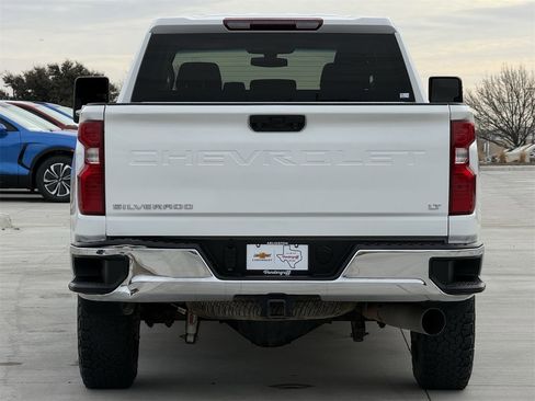 Used 2023 Chevrolet Silverado 2500 LT w/ Convenience Package image 5