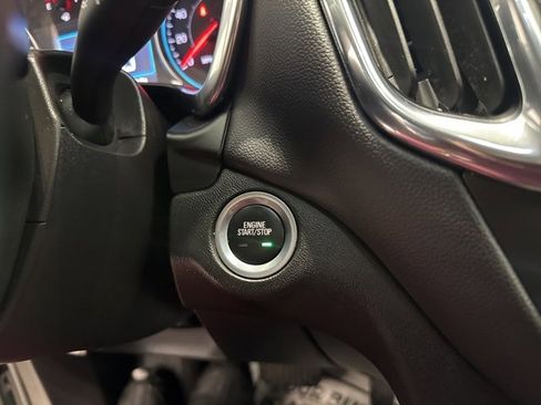 Certified 2024 Chevrolet Equinox LT image 22