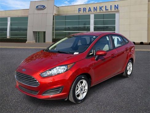 Certified 2019 Ford Fiesta SE image 3