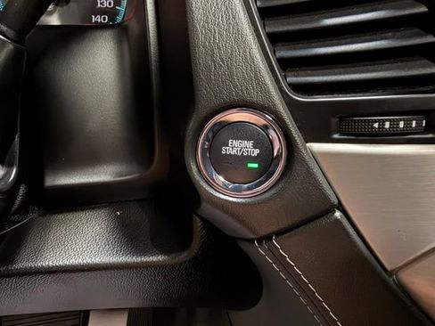 Used 2019 GMC Yukon Denali AWD/4WD image 43