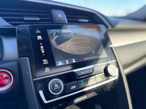 Used 2018 Honda Civic EX image 24