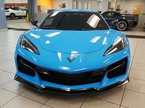 Used 2024 Chevrolet Corvette Z06 RWD image 14