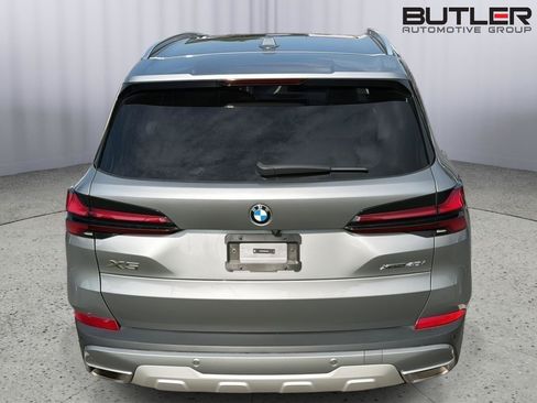 Used 2024 BMW X5 xDrive40i w/ Premium Package AWD/4WD image 8
