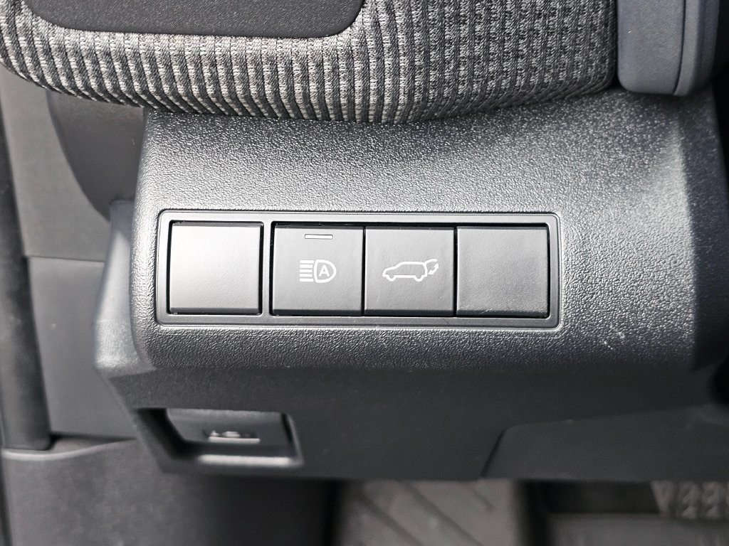 Certified 2023 Subaru Solterra AWD image 26