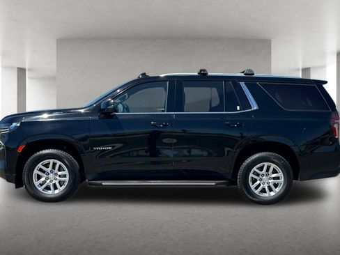 Used 2022 Chevrolet Tahoe LT w/ Luxury Package AWD/4WD image 7