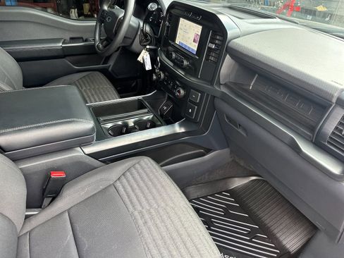 Used 2023 Ford F150 XL w/ STX Appearance Package RWD image 18