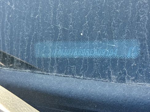 Used 2024 Ford Expedition Limited image 3