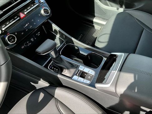 Used 2025 Hyundai Tucson SEL image 14