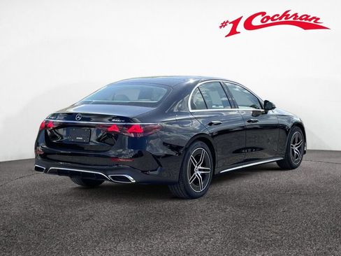 New 2026 Mercedes-Benz E 350 4MATIC Sedan image 3