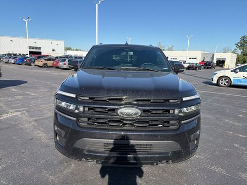 Used 2024 Ford Expedition Limited AWD/4WD image 10