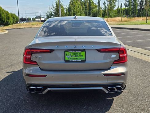 Used 2021 Volvo S60 T8 R-Design w/ Climate Package AWD/4WD image 4