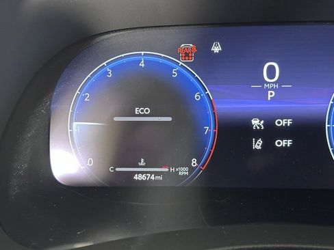 Used 2023 Toyota Highlander Platinum image 28