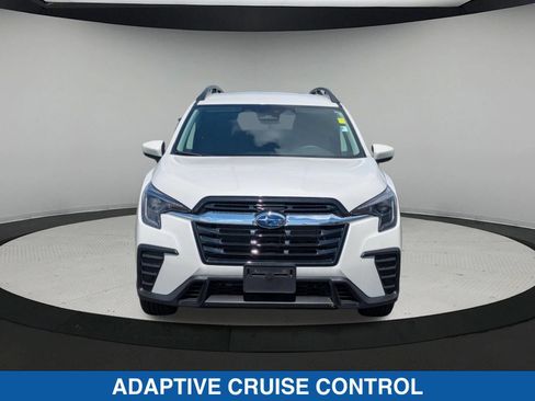 Used 2025 Subaru Ascent Premium AWD/4WD image 9