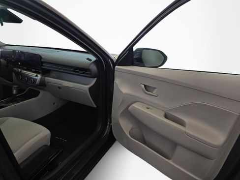 New 2026 Hyundai Kona SE AWD/4WD image 39