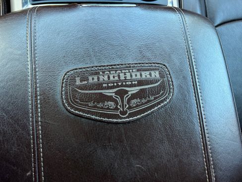 Used 2015 RAM 3500 Laramie Longhorn image 19