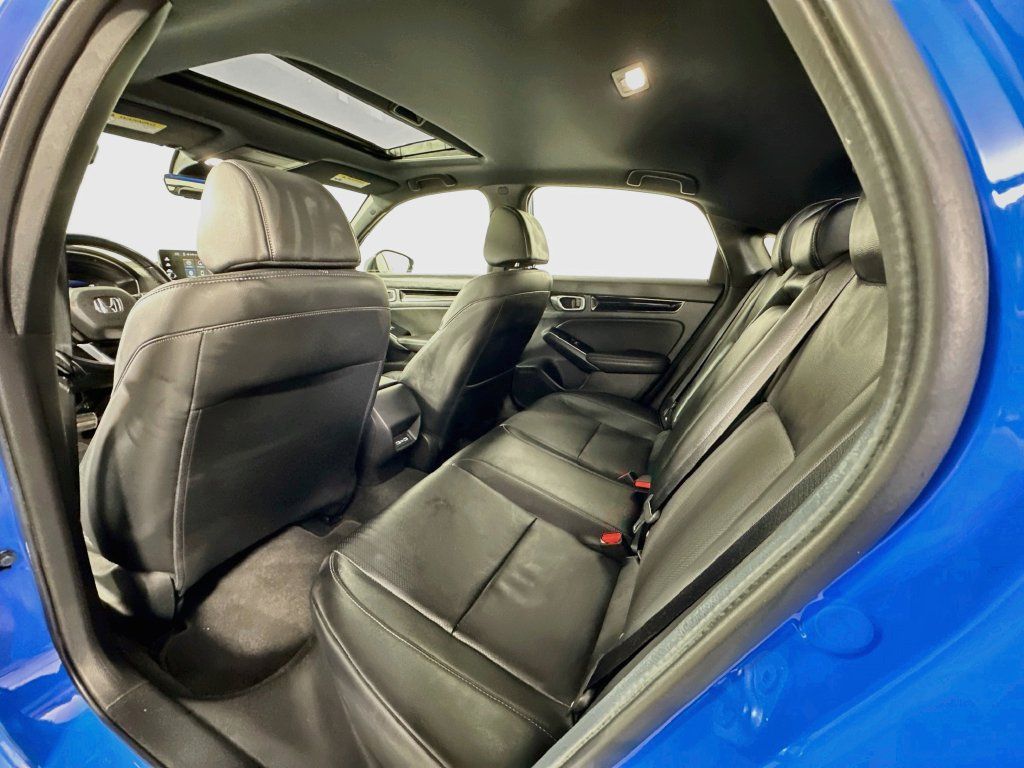 Used 2024 Honda Civic Sport Touring image 4