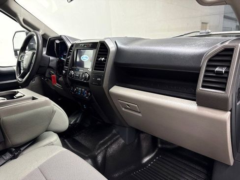 Used 2022 Ford F350 XL w/ STX Appearance Package AWD/4WD image 23