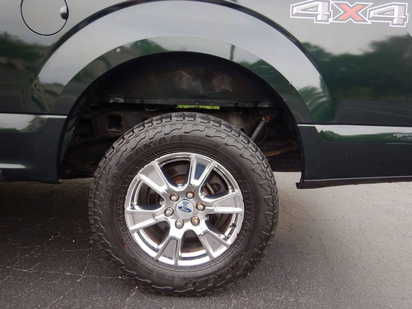 Used 2015 Ford F150 XLT w/ Equipment Group 302A Luxury AWD/4WD image 29