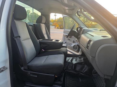 Used 2007 Chevrolet Silverado 1500 W/T image 23