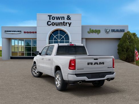 New 2026 RAM 1500 Big Horn AWD/4WD image 3