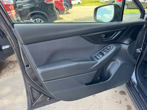 Used 2019 Subaru Crosstrek 2.0i Premium AWD/4WD image 15