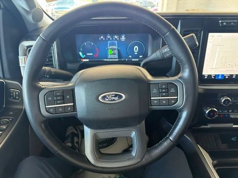 Used 2024 Ford F250 Lariat AWD/4WD image 35