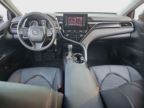 Certified 2024 Toyota Camry SE w/ Cold Weather Package image 18