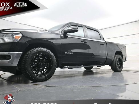 Used 2023 RAM 1500 Big Horn AWD/4WD image 29