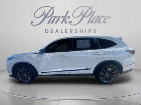 Used 2025 Acura MDX A-Spec AWD/4WD image 2