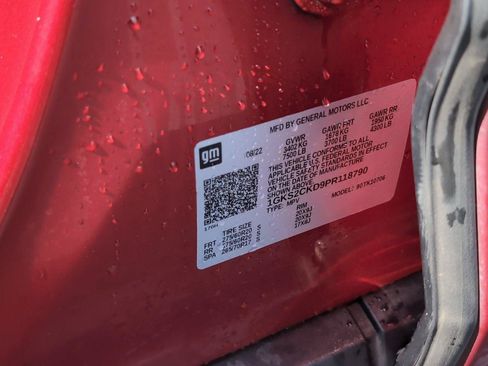 Used 2023 GMC Yukon AT4 AWD/4WD image 13