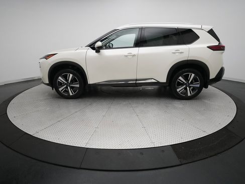 Used 2023 Nissan Rogue SL image 24