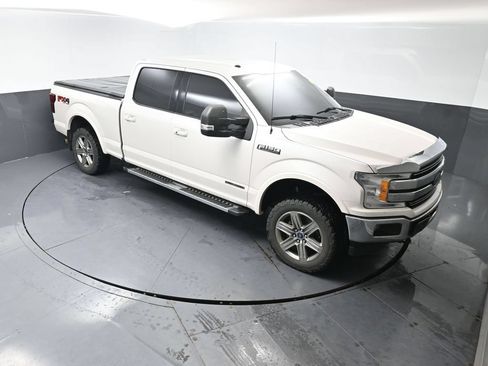 Used 2018 Ford F150 Lariat w/ FX4 Off-Road Package AWD/4WD image 11