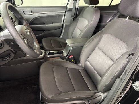 Used 2018 Hyundai Elantra SEL FWD image 11
