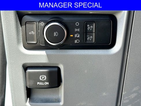 Used 2022 Ford F150 XLT w/ Equipment Group 301A Mid RWD image 19
