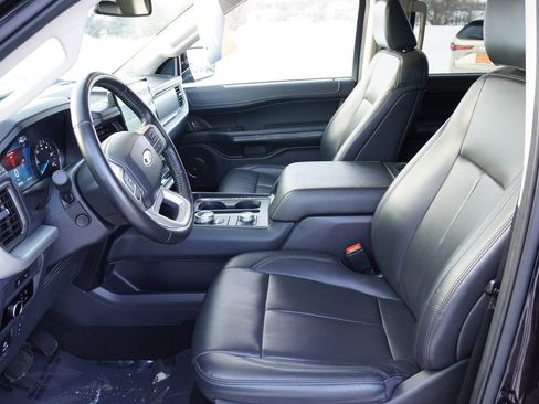 Certified 2024 Ford Expedition Max XLT image 16