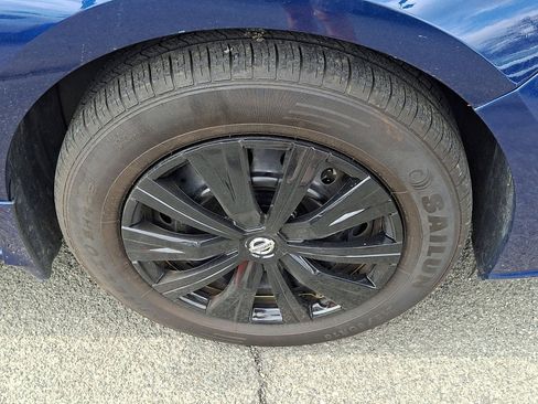 Used 2023 Nissan Altima 2.5 S FWD image 9