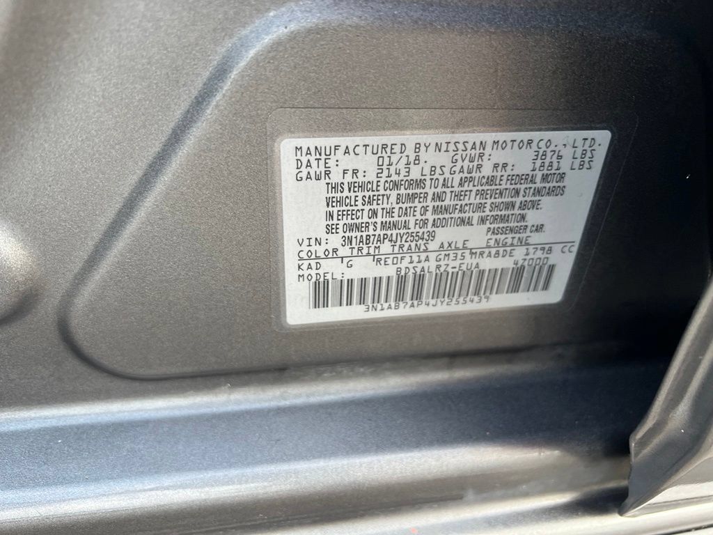 Used 2018 Nissan Sentra SR w/ Electronics Package FWD image 15