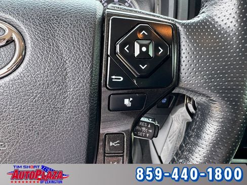 Used 2024 Toyota 4Runner TRD Off-Road Premium w/ Moonroof Package AWD/4WD image 23