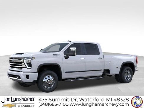 New 2026 Chevrolet Silverado 3500 High Country w/ Technology Package AWD/4WD image 2