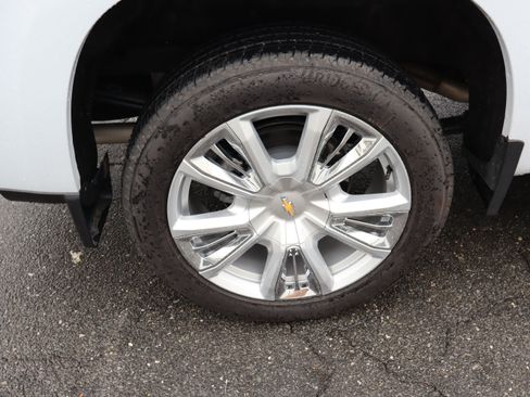 Used 2026 Chevrolet Silverado 1500 High Country AWD/4WD image 41