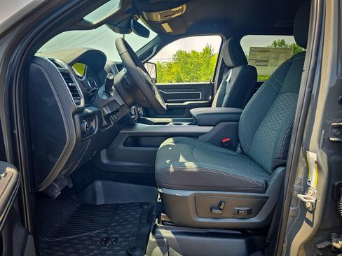 New 2026 RAM 3500 Big Horn AWD/4WD image 13