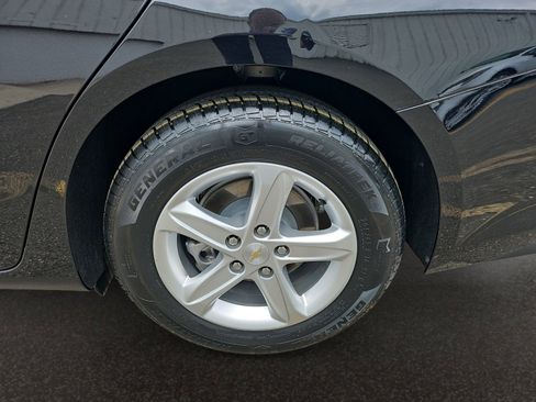 Used 2023 Chevrolet Malibu LS FWD image 40
