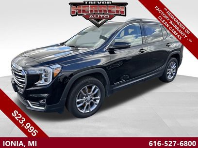 Used 2024 GMC Terrain SLT
