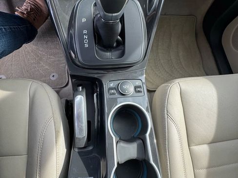 Used 2014 Ford Escape Titanium image 21