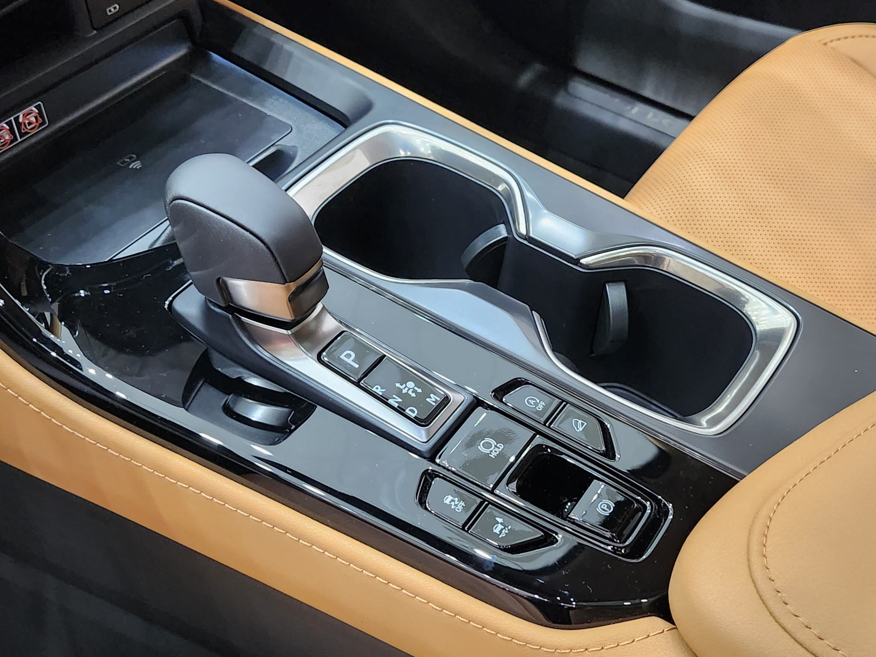 Certified 2026 Lexus NX 350 AWD w/ Accessory Package (Z1) image 16