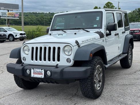 Used 2014 Jeep Wrangler Unlimited Rubicon w/ Dual Top Group AWD/4WD image 8
