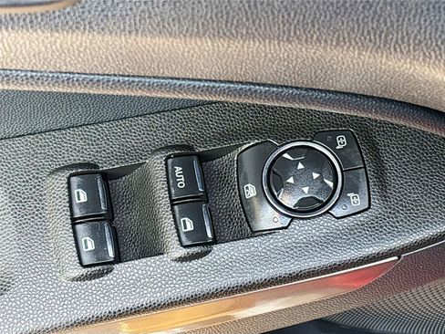 Used 2018 Ford EcoSport SE w/ SE Convenience Package image 19