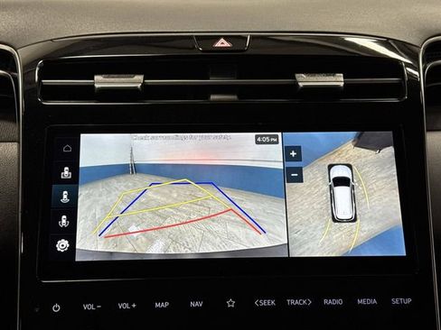 Used 2023 Hyundai Tucson Limited image 11