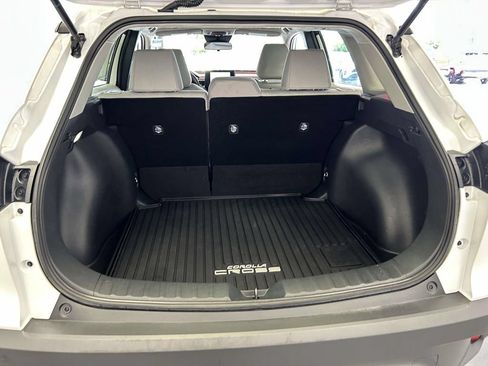 Used 2026 Toyota Corolla Cross L FWD image 11